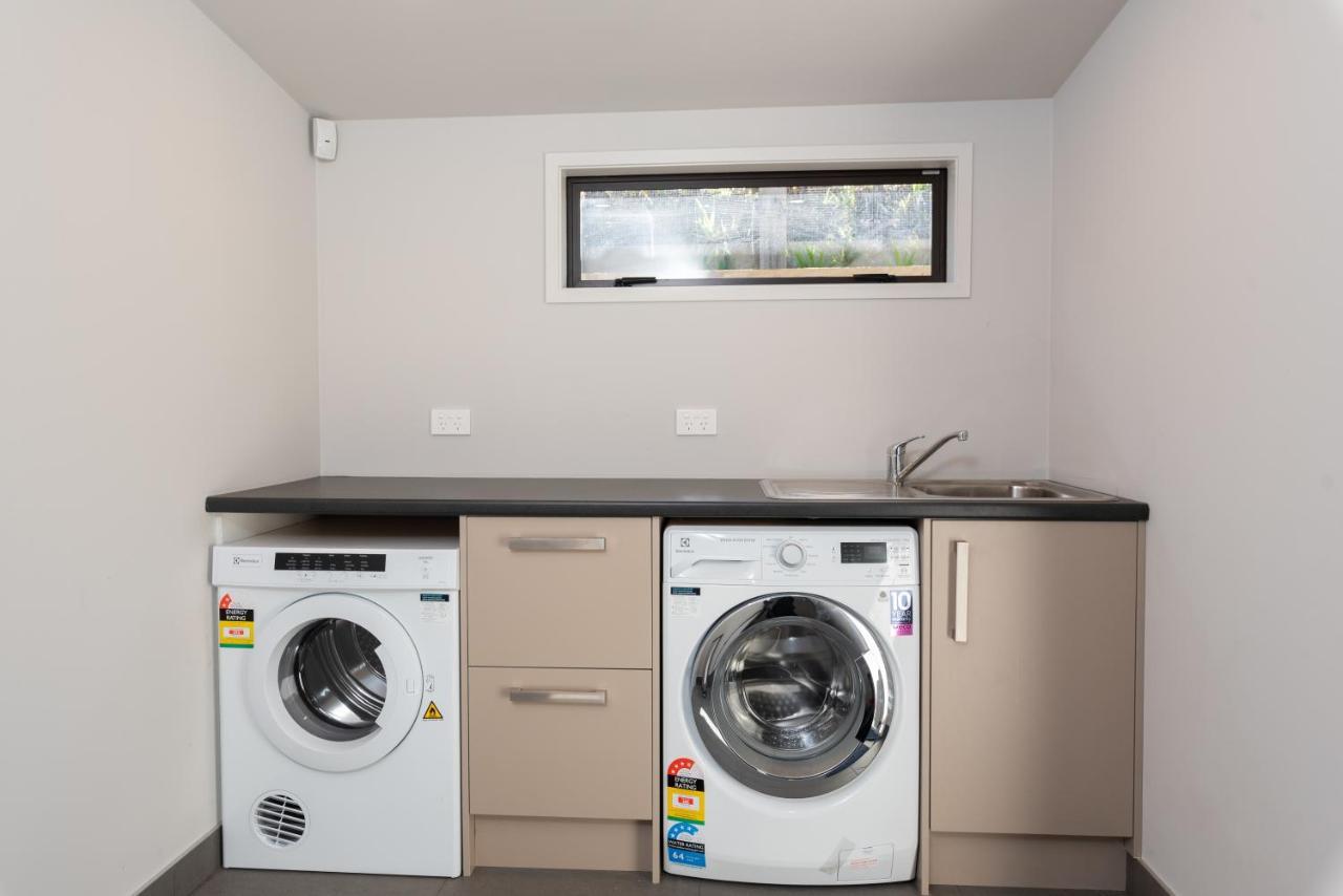The Tide Watcher - Okiato Holiday Home Opua Extérieur photo