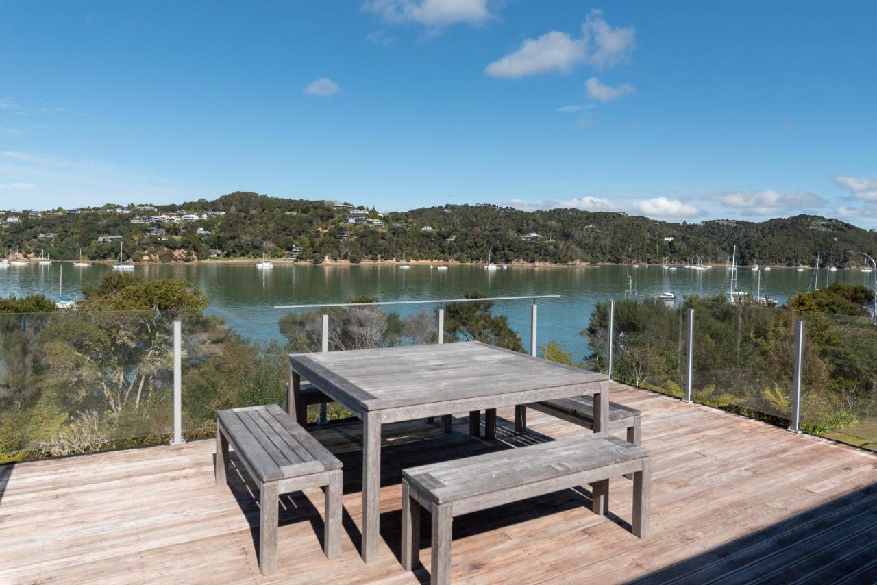 The Tide Watcher - Okiato Holiday Home Opua Extérieur photo
